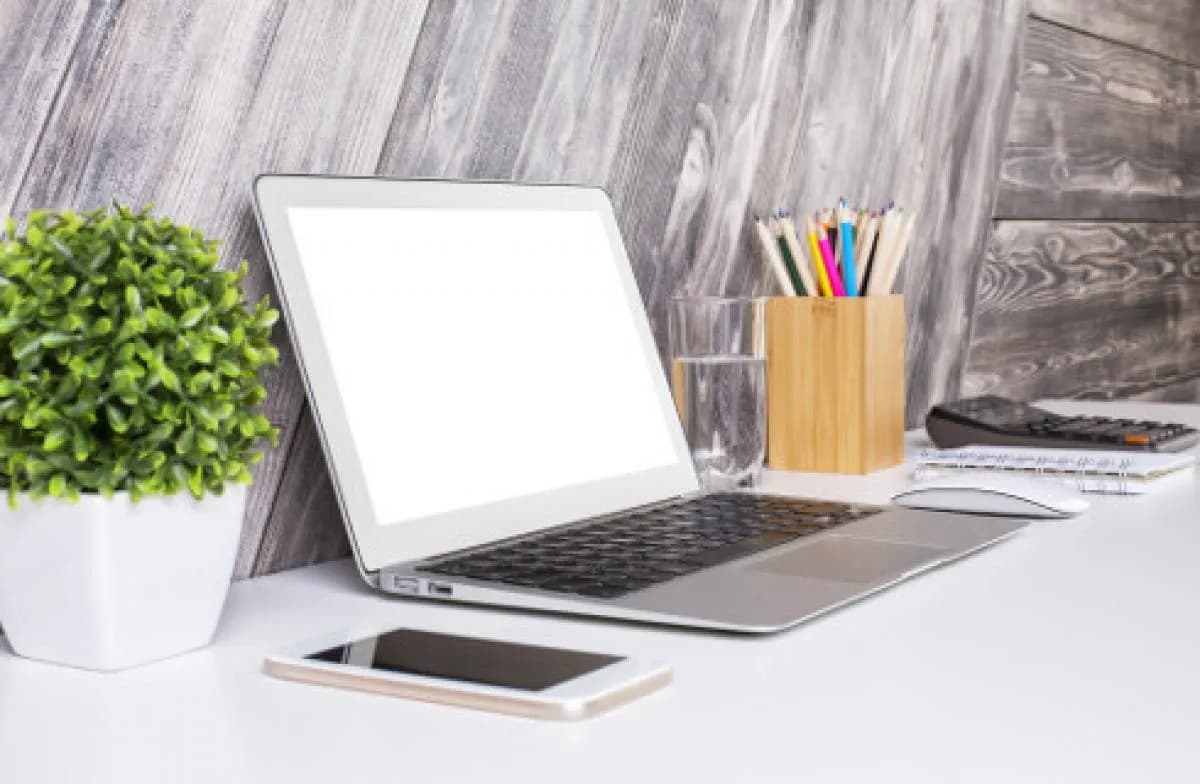 Czy internet mobilny można odliczyć od podatku? Sprawdź, jak uniknąć błędów w rozliczeniach