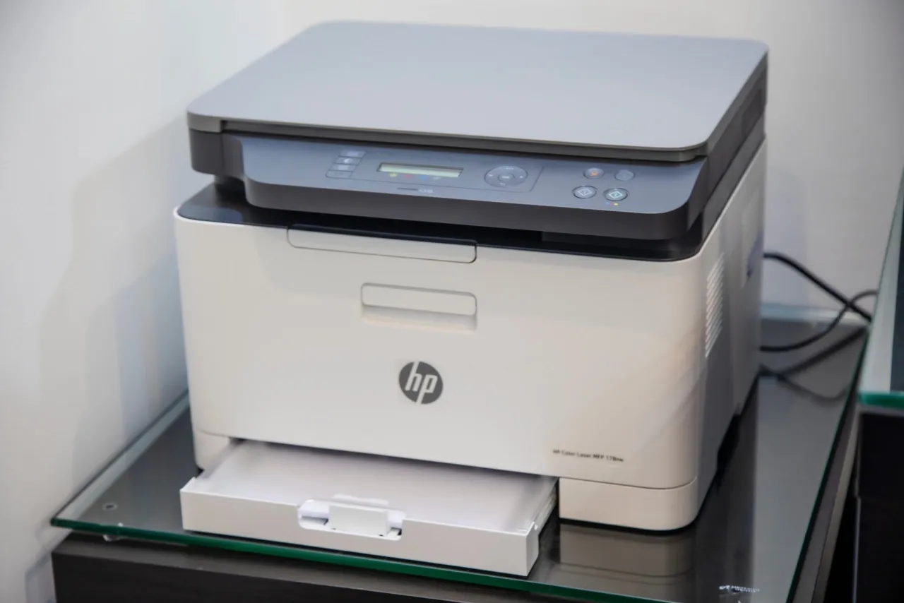 Jak zainstalować drukarkę HP bez problemów – prosty poradnik krok po kroku